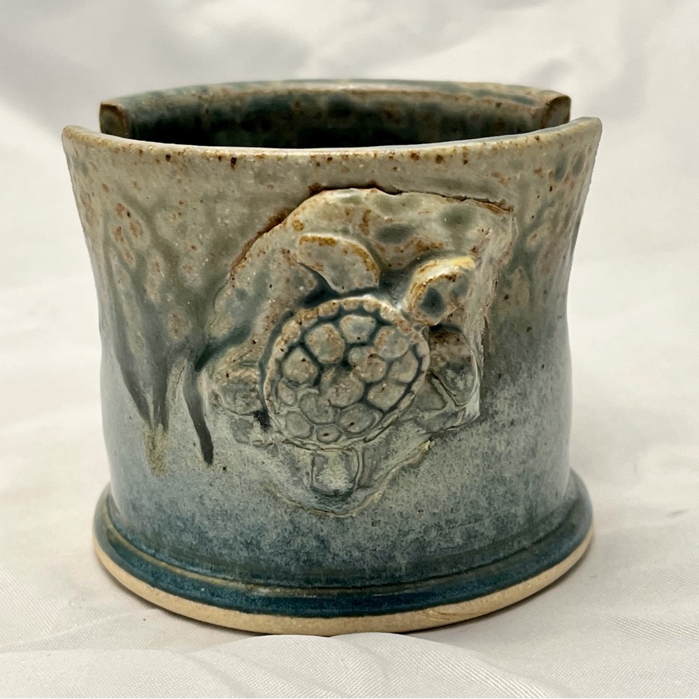Hand-Thrown Sponge Holder by Jeffcoat Pottery, Sea Turtle, Ocean Design EUC